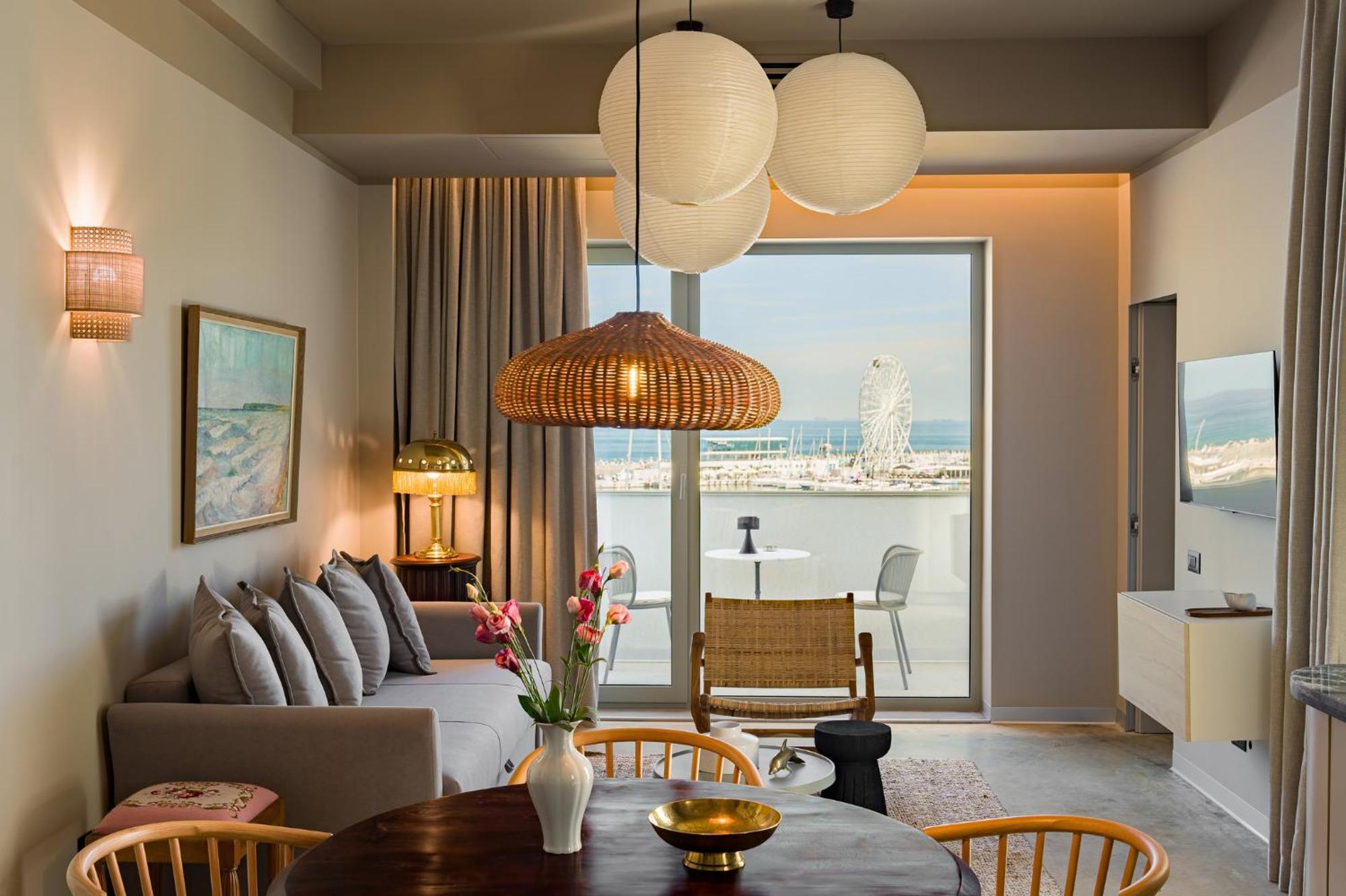 Rezident Tomis Marina Apartament
